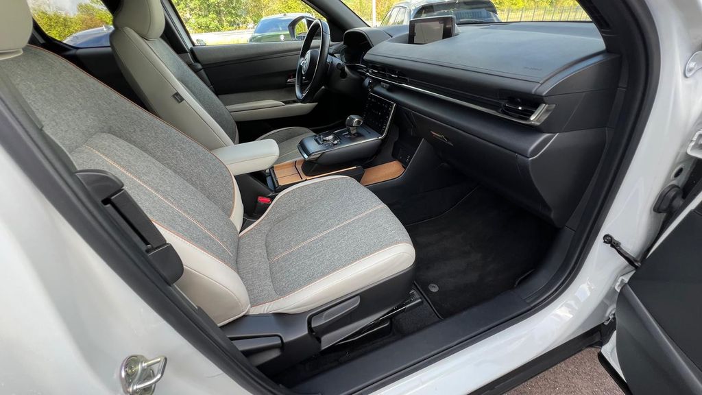 MAZDA MX-30 e-Skyactiv *LED+Kamera+ACC+Head-up+18"*