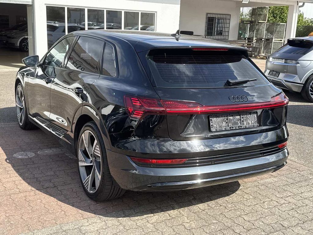 AUDI e-tron 55 quattro S-Line