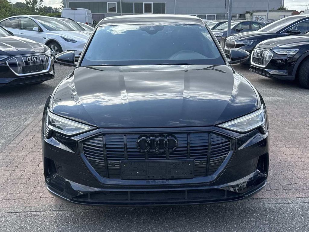 AUDI e-tron 55 quattro S-Line