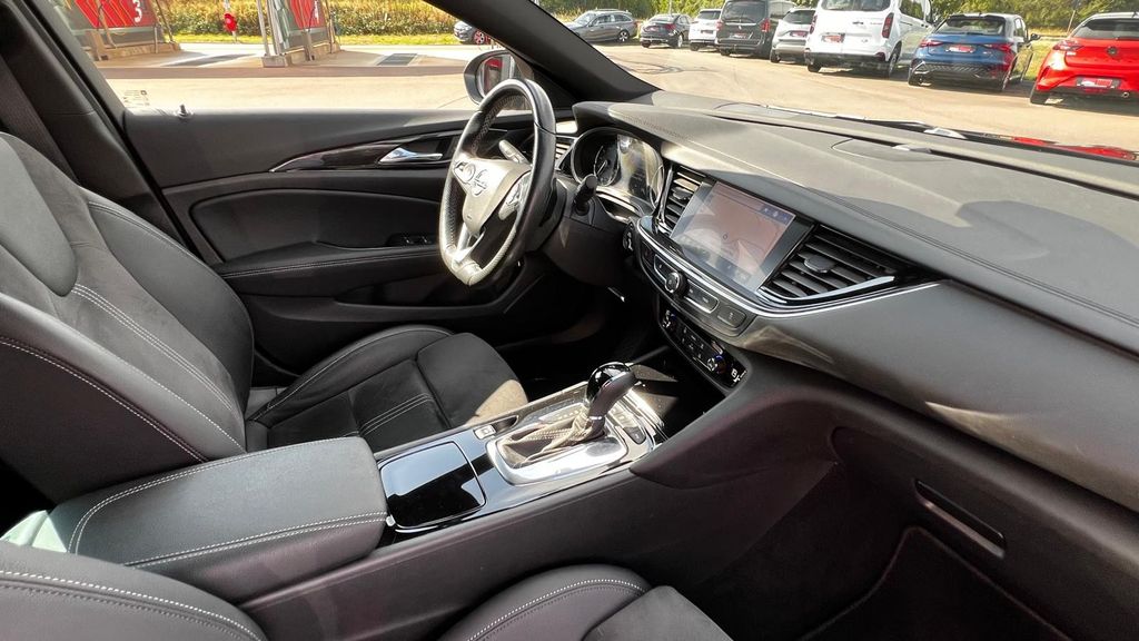 OPEL Insignia 2.0 Sports Tourer Ultimate OPC-LINE+20"