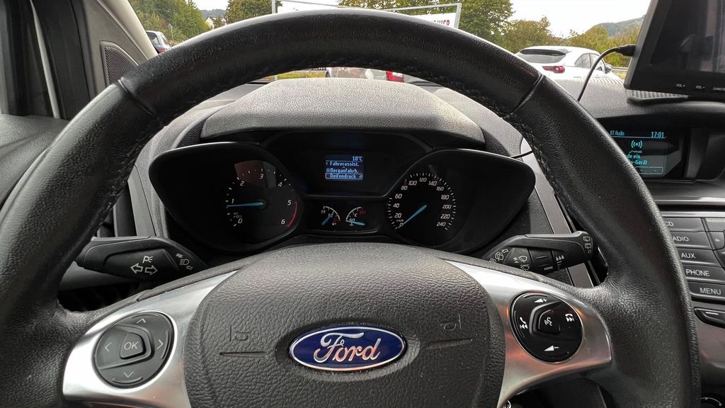 FORD Tourneo Connect 1.6 TDCI Trend **1. HAND**