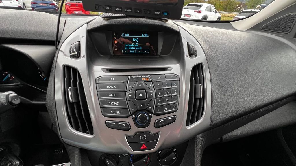 FORD Tourneo Connect 1.6 TDCI Trend **1. HAND**