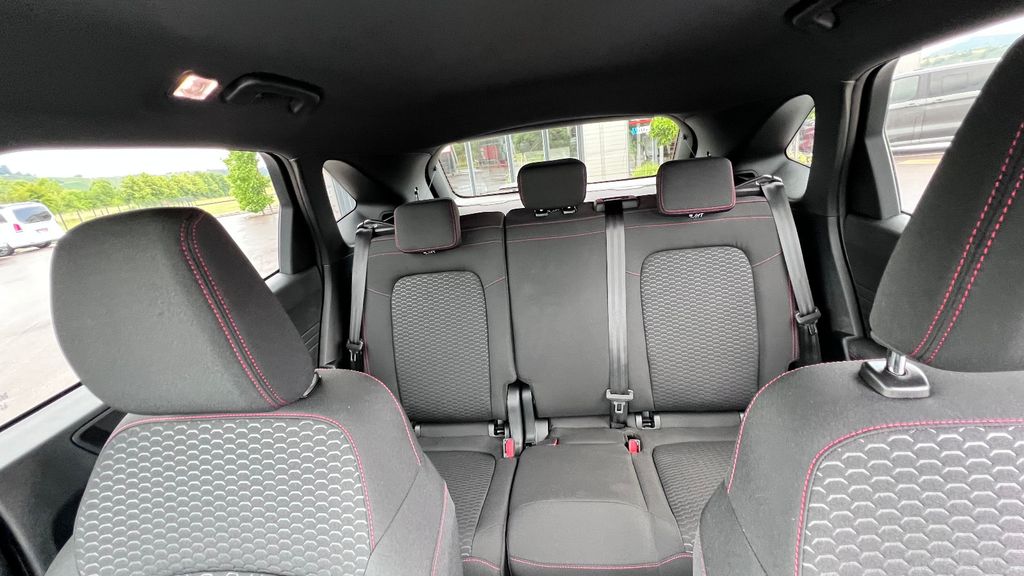 FORD Kuga 1.5 ST-Line 186 PS LED/4 x Sitzheizung -33%