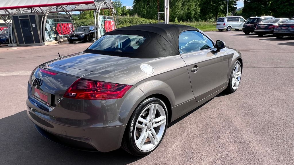 AUDI TT Coupe/Roadster 1.8 TFSI *BI-XENON+SITZHEIZUNG