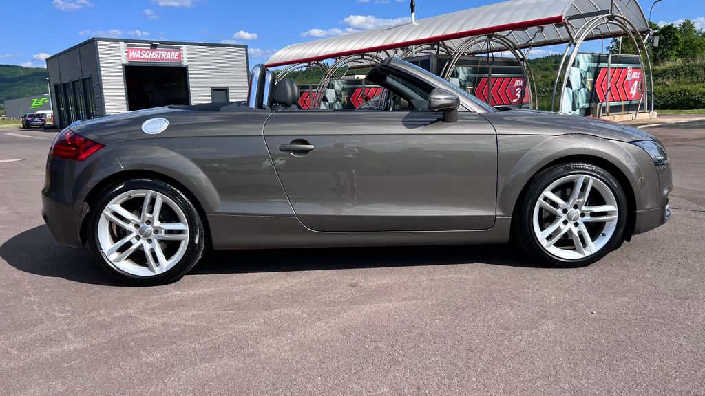 AUDI TT Coupe/Roadster 1.8 TFSI *BI-XENON+SITZHEIZUNG