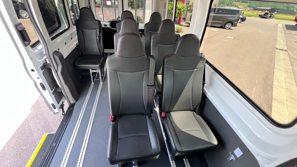 FORD Transit L3H2 9 Einzelsitze+Klima hinten+Standh.