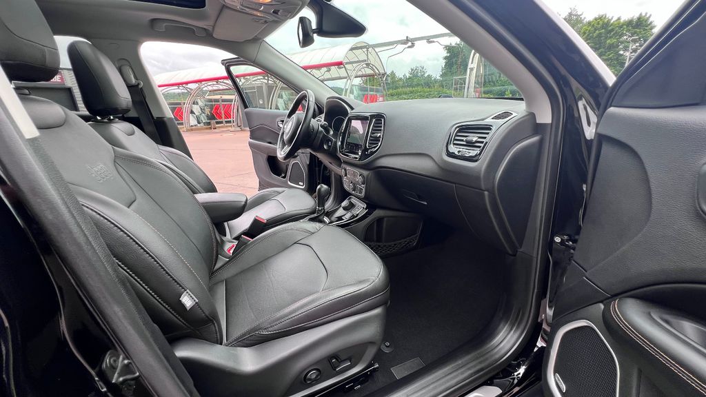 JEEP Compass 1.4 Limited 4WD LED+Kam.+Leder+ACC+Dach