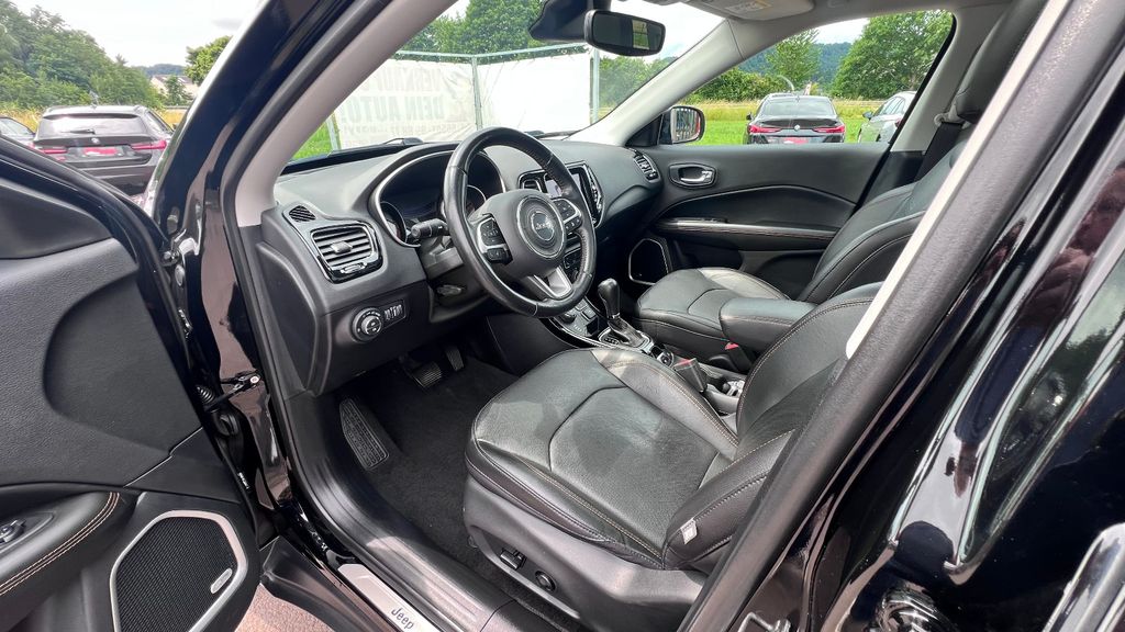 JEEP Compass 1.4 Limited 4WD LED+Kam.+Leder+ACC+Dach