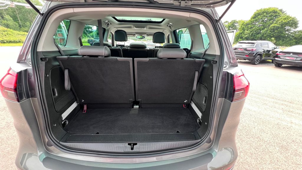 OPEL Zafira 1.6 Innovation 7-Sitze+AHK+Leder+TÜV NEU