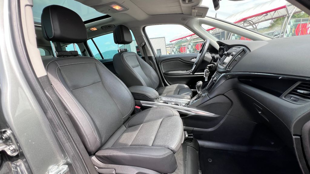OPEL Zafira 1.6 Innovation 7-Sitze+AHK+Leder+TÜV NEU
