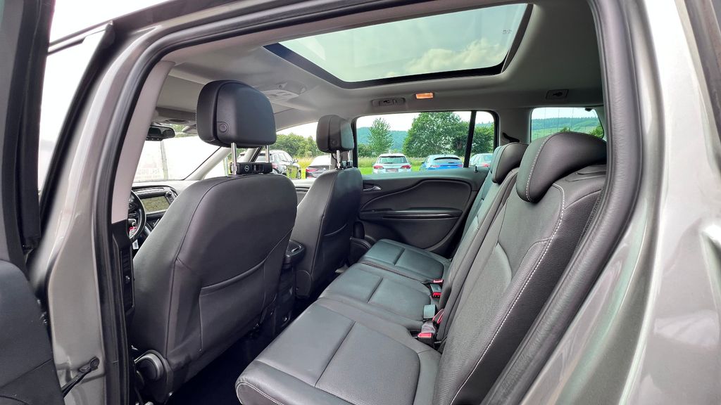OPEL Zafira 1.6 Innovation 7-Sitze+AHK+Leder+TÜV NEU