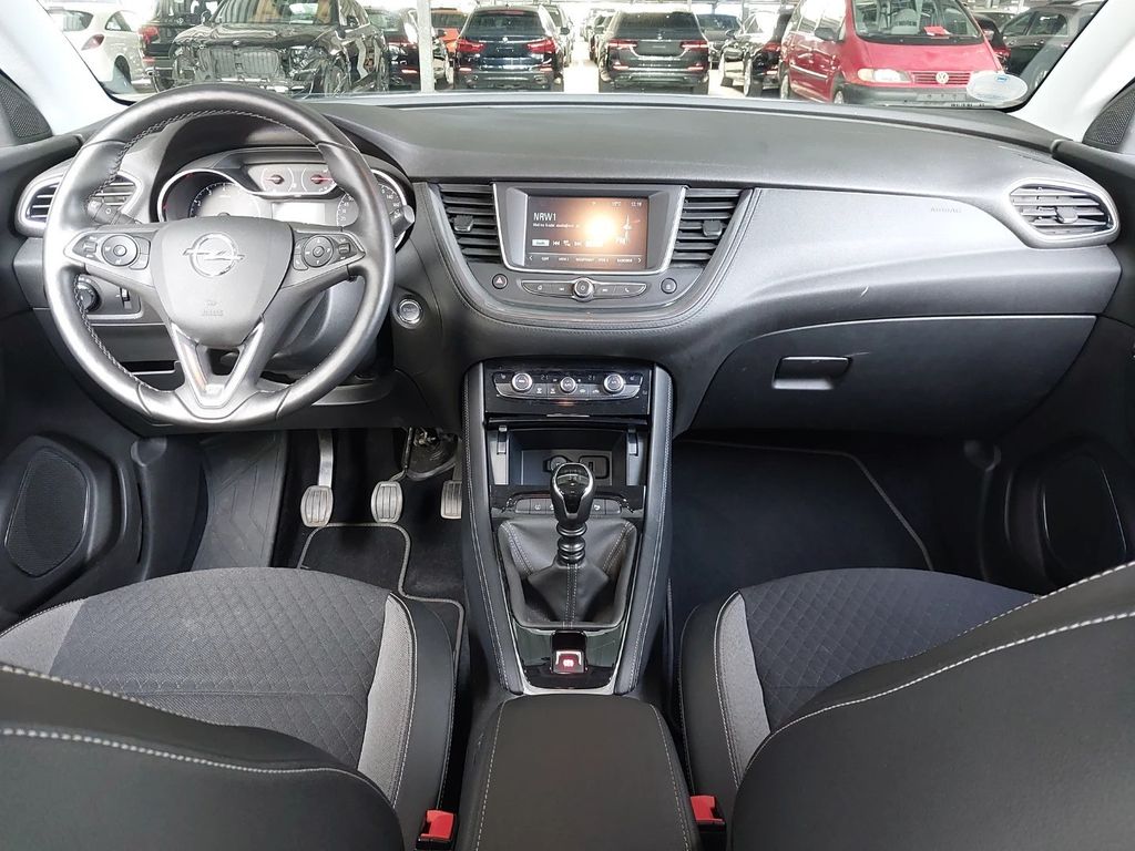 OPEL Crossland 1.2 Innovation  *LED+4x Sitzh.+Kamera*