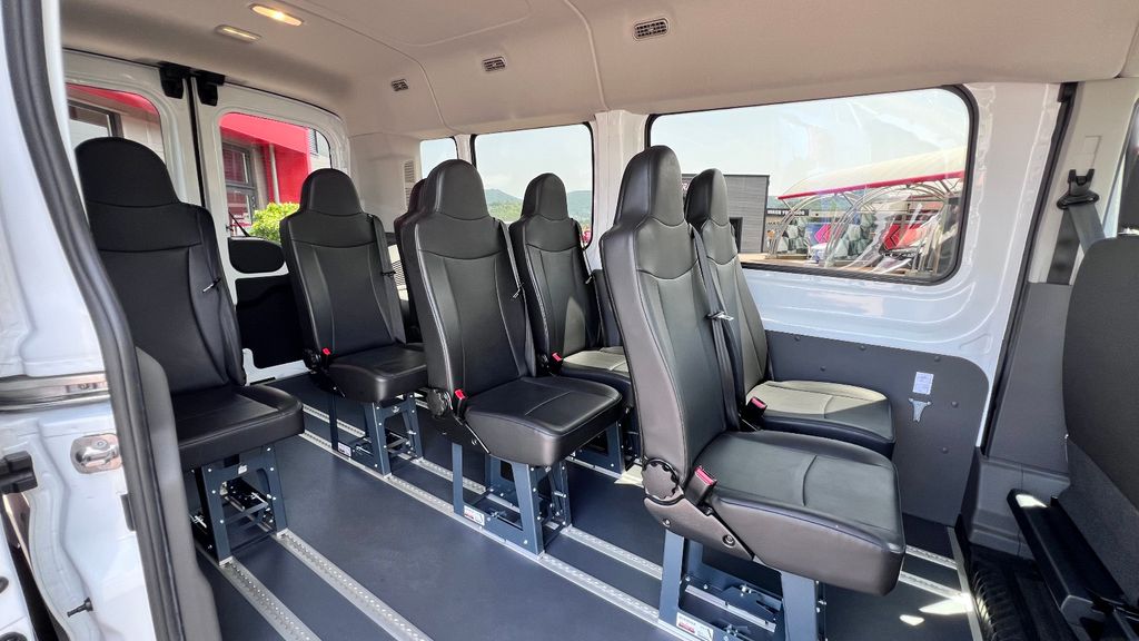 FORD Transit 2.0 TDCI L3H2 9-Einzelsitze+Klima hinten