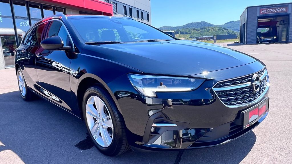 OPEL Insignia 2.0 Turbo Sports Tourer Elegance