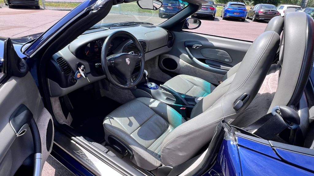 PORSCHE Boxster 2.7