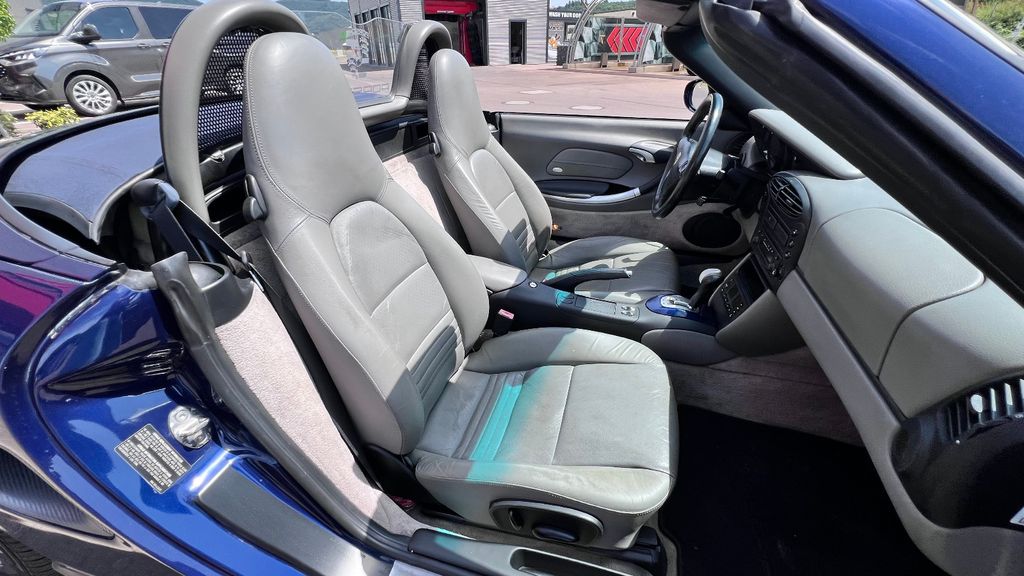 PORSCHE Boxster 2.7