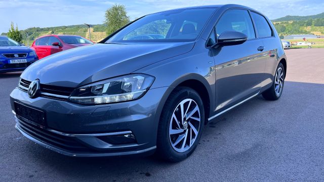 VW Golf