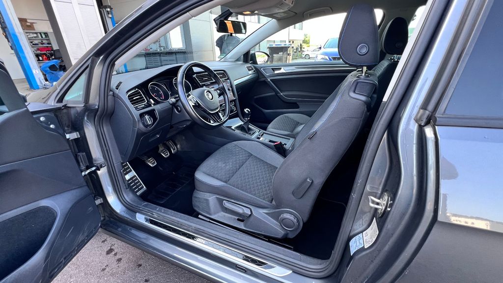 VW Golf VII 2.0 TDI Join ***1. HAND***