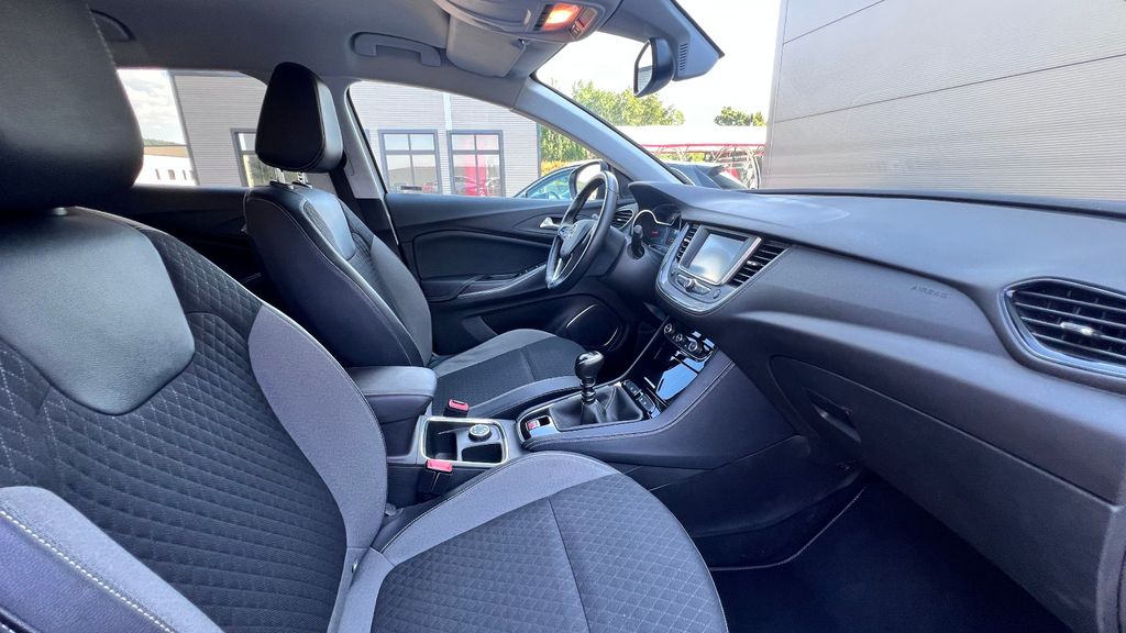 OPEL Grandland (X) 1.2 Innovation AHK+LED+4x Sitzheiz