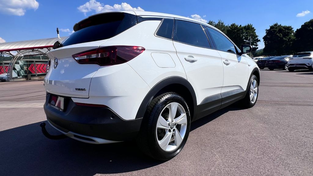 OPEL Grandland (X) 1.2 Innovation AHK+LED+4x Sitzheiz