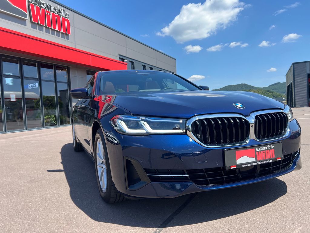 BMW 530 e xDrive    *** Vollausstattung***
