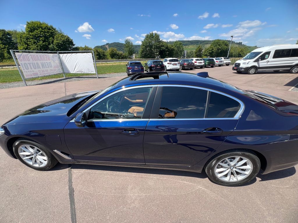 BMW 530 e xDrive    *** Vollausstattung***