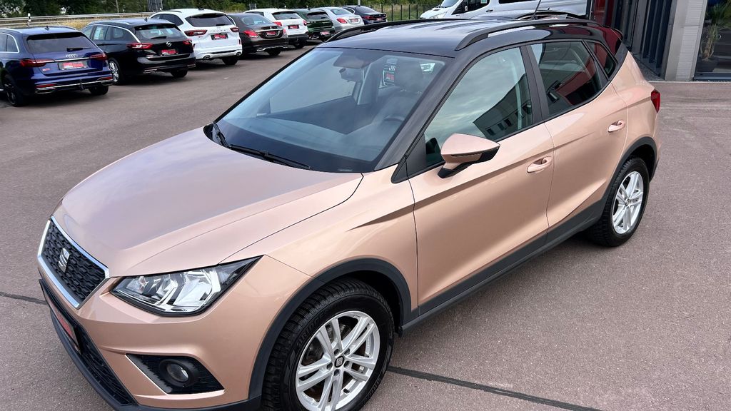 SEAT Arona 1.0 Style ***1. HAND + TÜV NEU***