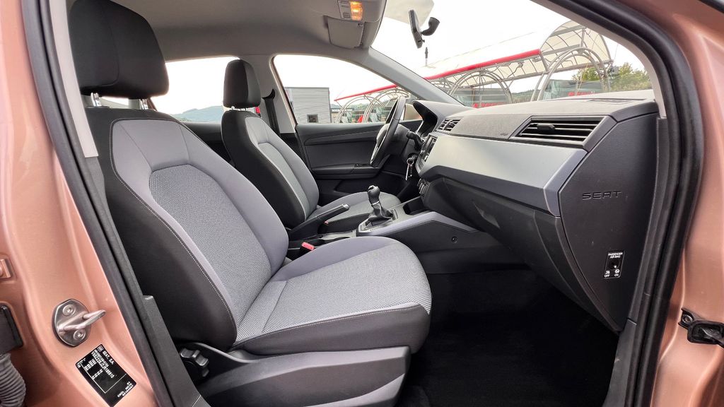 SEAT Arona 1.0 Style ***1. HAND + TÜV NEU***