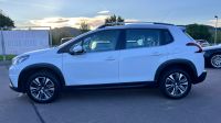 PEUGEOT 2008 1.2 Allure *Klimaautomatik+Panoramadach+PP*
