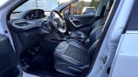 PEUGEOT 2008 1.2 Allure *Klimaautomatik+Panoramadach+PP*