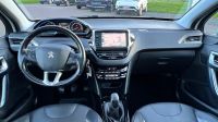 PEUGEOT 2008 1.2 Allure *Klimaautomatik+Panoramadach+PP*