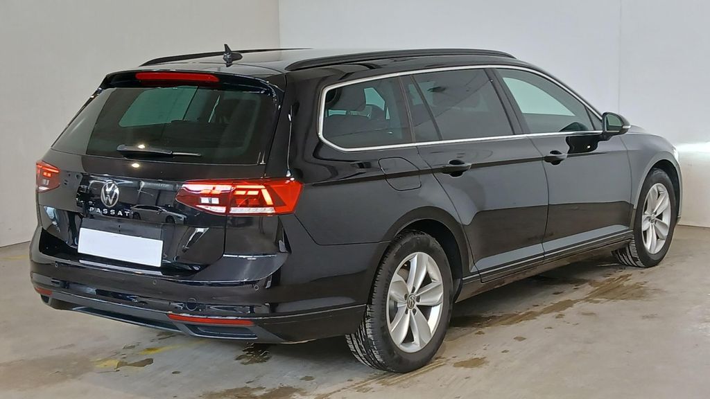 VW Passat Variant 2.0 TSI DSG Business *STANDHEIZ.*