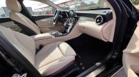 MERCEDES-BENZ C 180 T-Modell Avantgarde ***AHK+LEDER***
