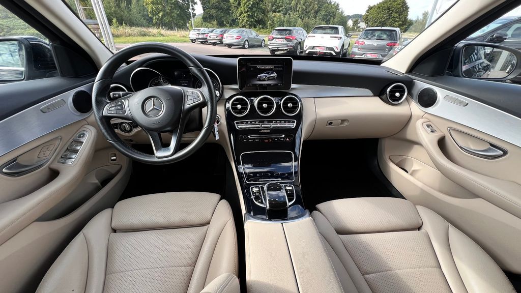 MERCEDES-BENZ C 180 T-Modell Avantgarde ***AHK+LEDER***