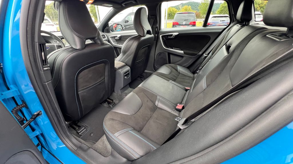 VOLVO V60 Kombi Polestar AWD Automatik  **CAYAN BLUE**