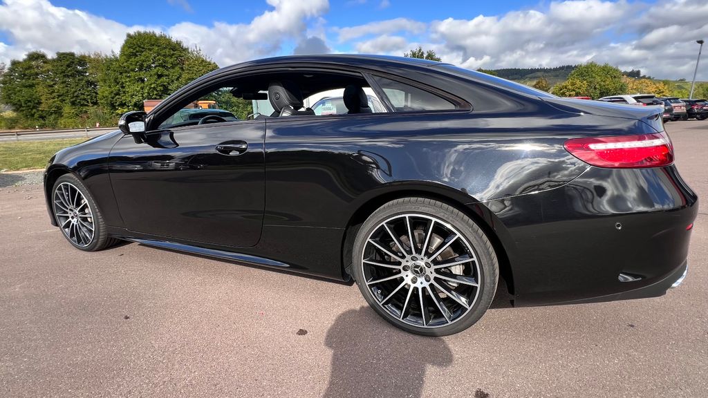 MERCEDES-BENZ E 400 d Coupe 4Matic