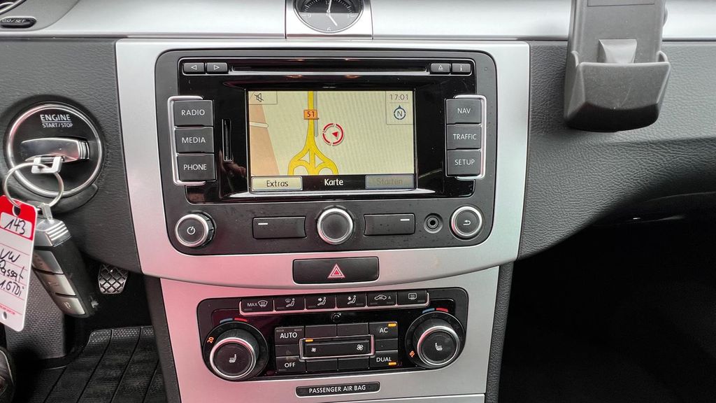 VW Passat Variant 1.6 TDI Trendline *Tempomat+Navi*