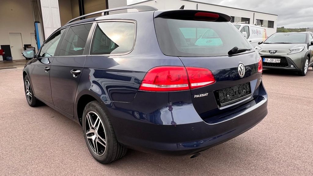 VW Passat Variant 1.6 TDI Trendline *Tempomat+Navi*