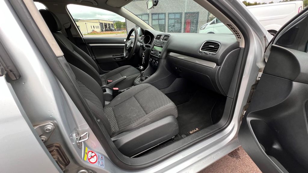 VW Golf VI 1.6 TDI Variant Trendline