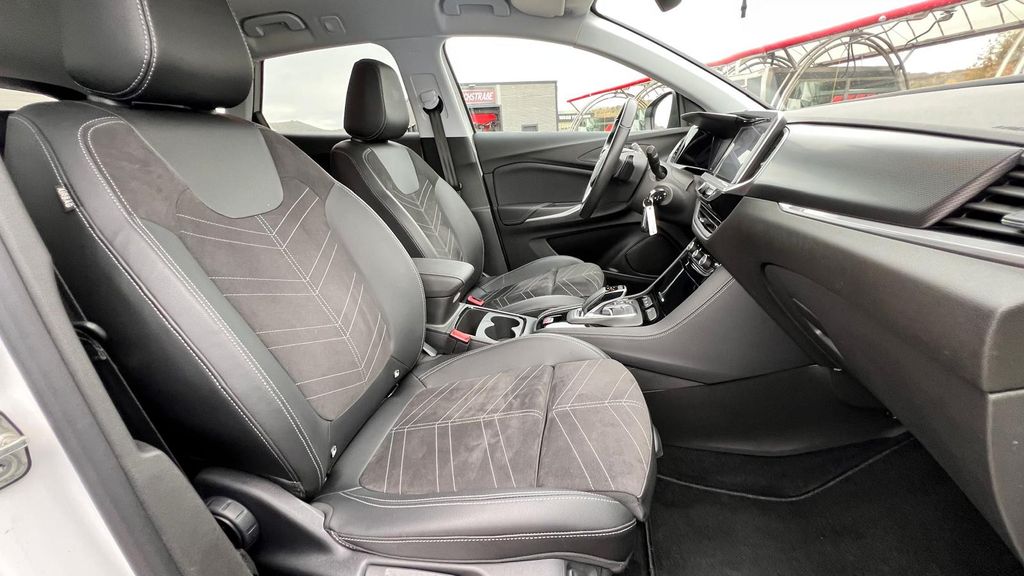 OPEL Grandland X 1.5 D Elegance Automatik *AHK+LED*