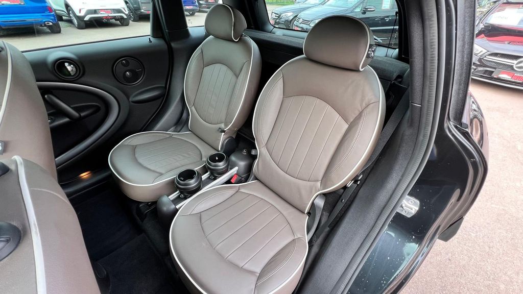 MINI COOPER SD Countryman ***TOP-ZUSTAND***