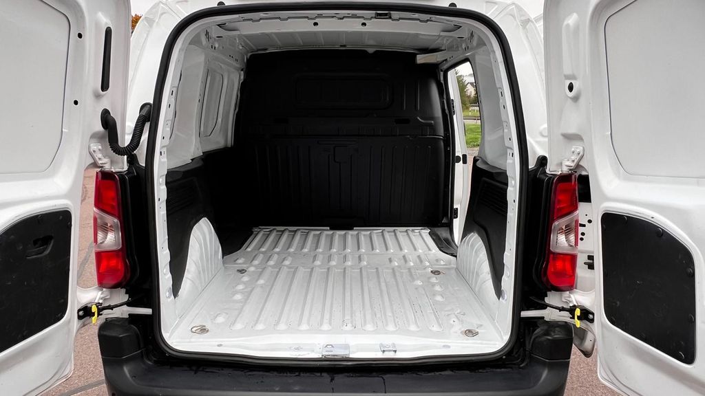 OPEL Combo 1.5 D KASTEN  NUR 19.500 KM + Klima