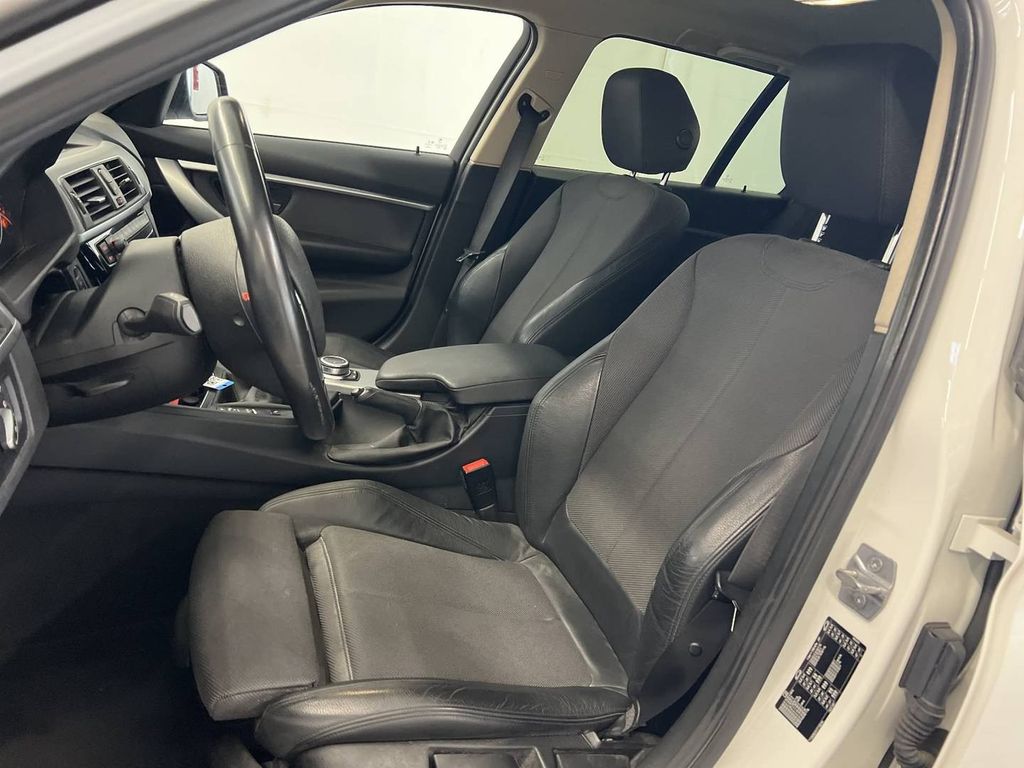 BMW 318i Touring Sport Line Shadow