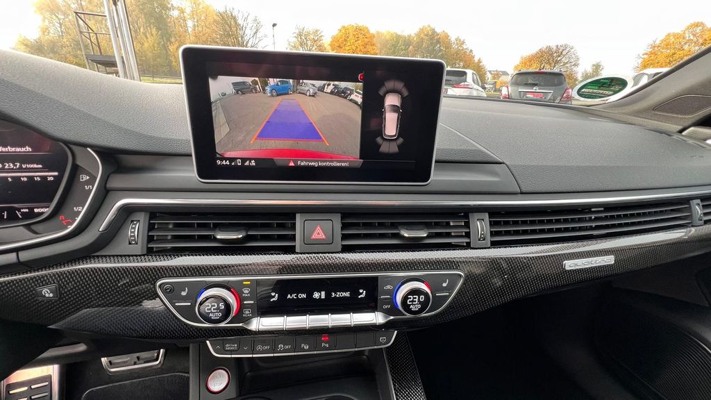 AUDI S4 Avant 3.0 TFSI quattro ***VOLLAUSSTATTUNG***