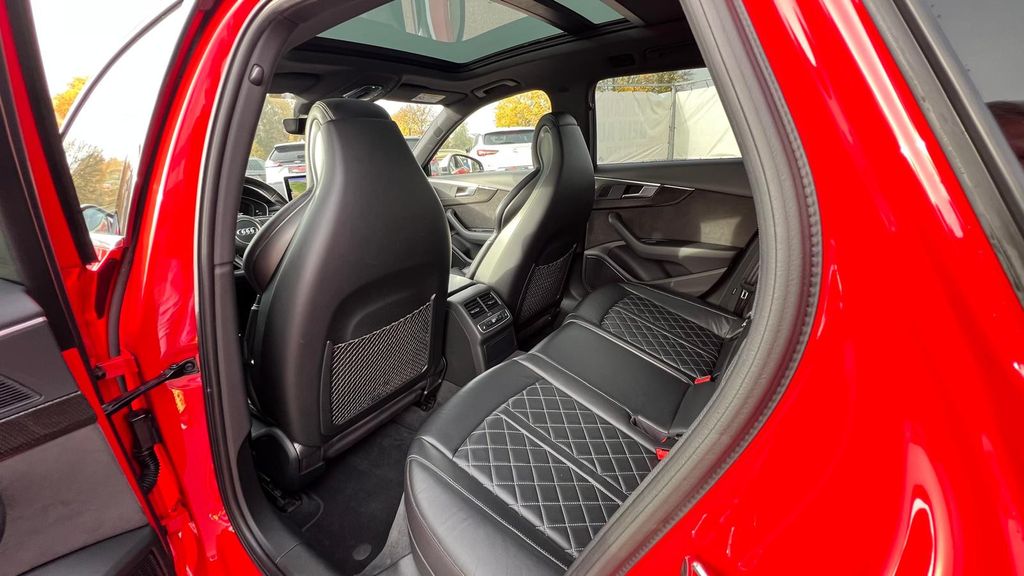 AUDI S4 Avant 3.0 TFSI quattro ***VOLLAUSSTATTUNG***