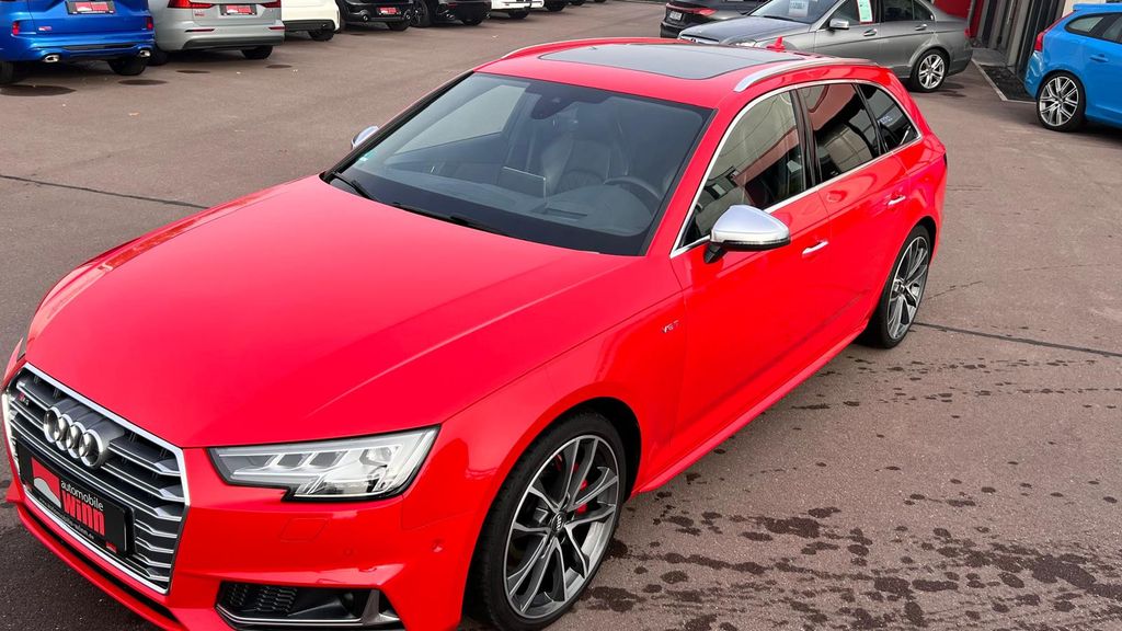 AUDI S4 Avant 3.0 TFSI quattro ***VOLLAUSSTATTUNG***