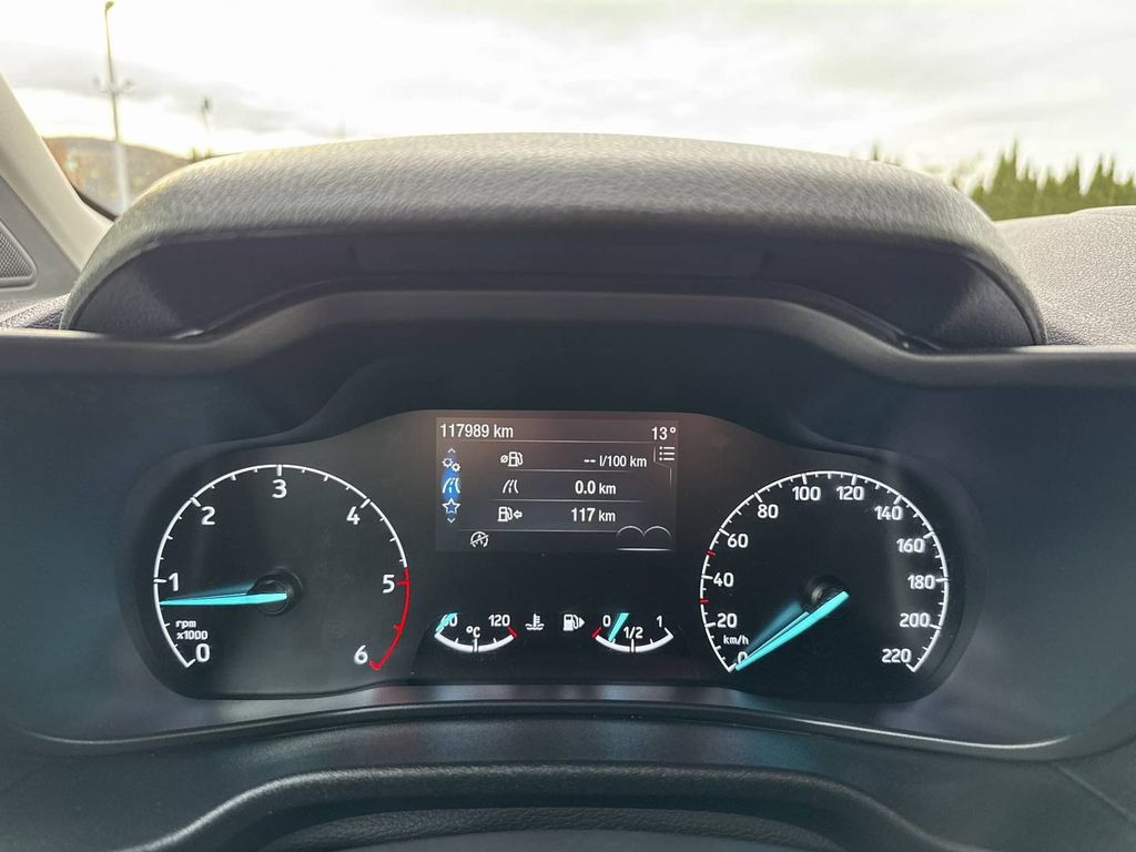 FORD Tourneo Connect 1,5 Trend Klima+Kamera+Navi+Temp