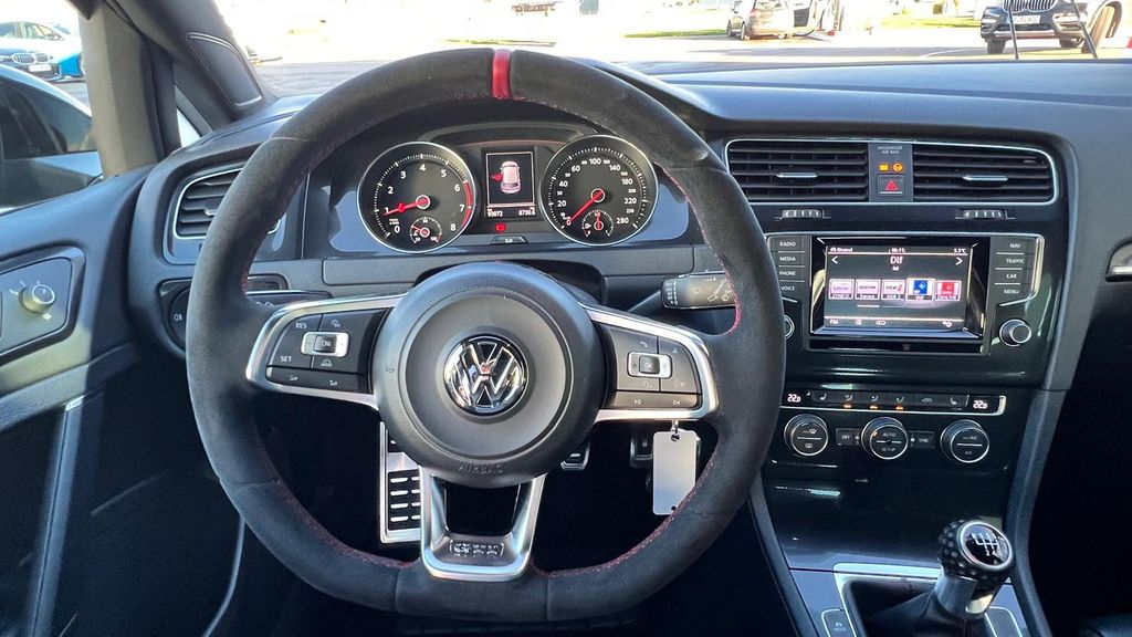 VW Golf VII GTI Performance 19" Alu