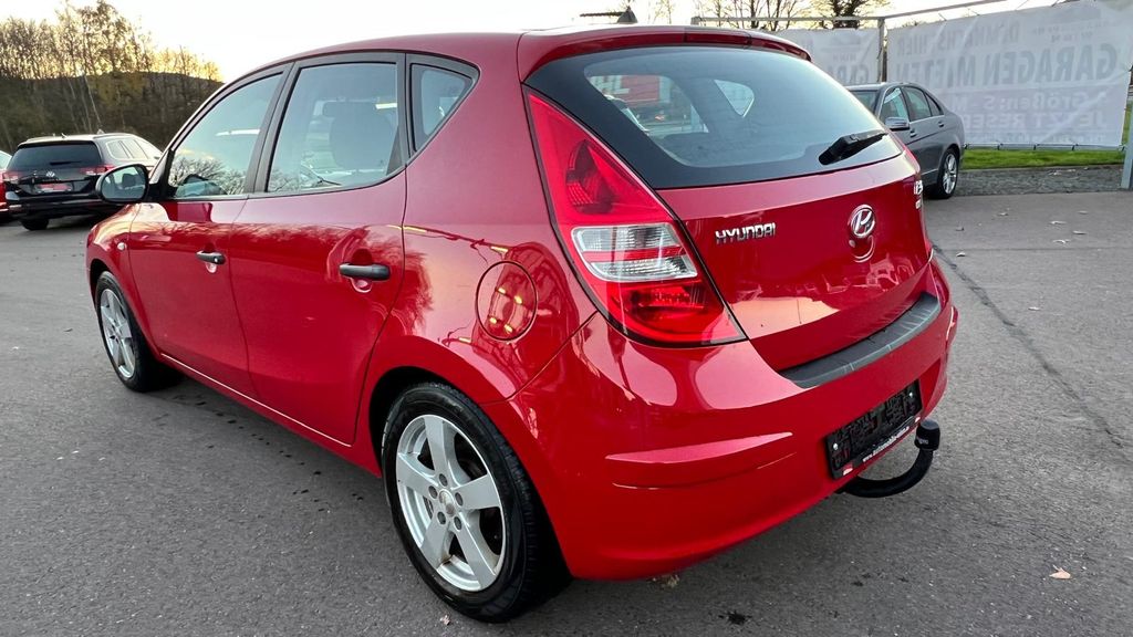 HYUNDAI i30 Edition+