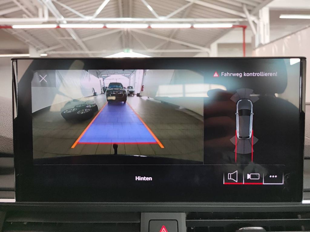 AUDI A4 Avant 30 TDI **AHK+NAVI+LED+Kamera+Sitzheiz**